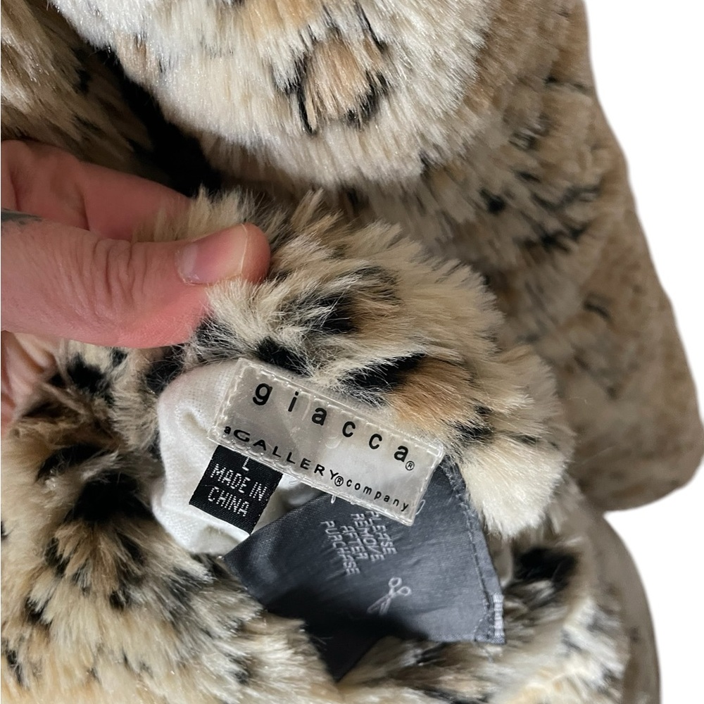Y2K Leopard Print Faux Fur Coat - Picture 10 of 10